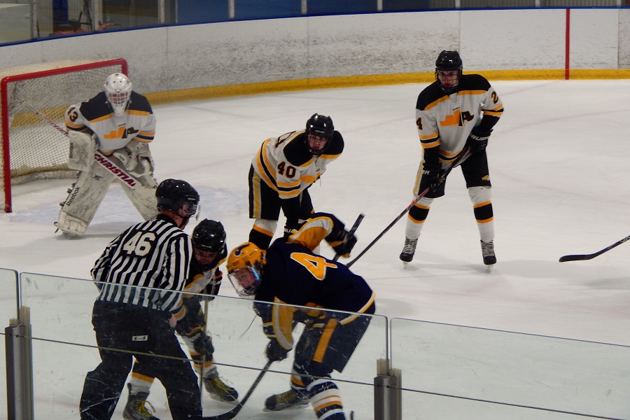 Tigers Tie Central Catholic, Clinch Top Seed In PIHL Playoffs North
