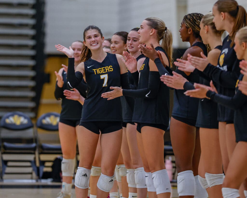 North Allegheny girls volleyball defeats Shaler 3 -1.