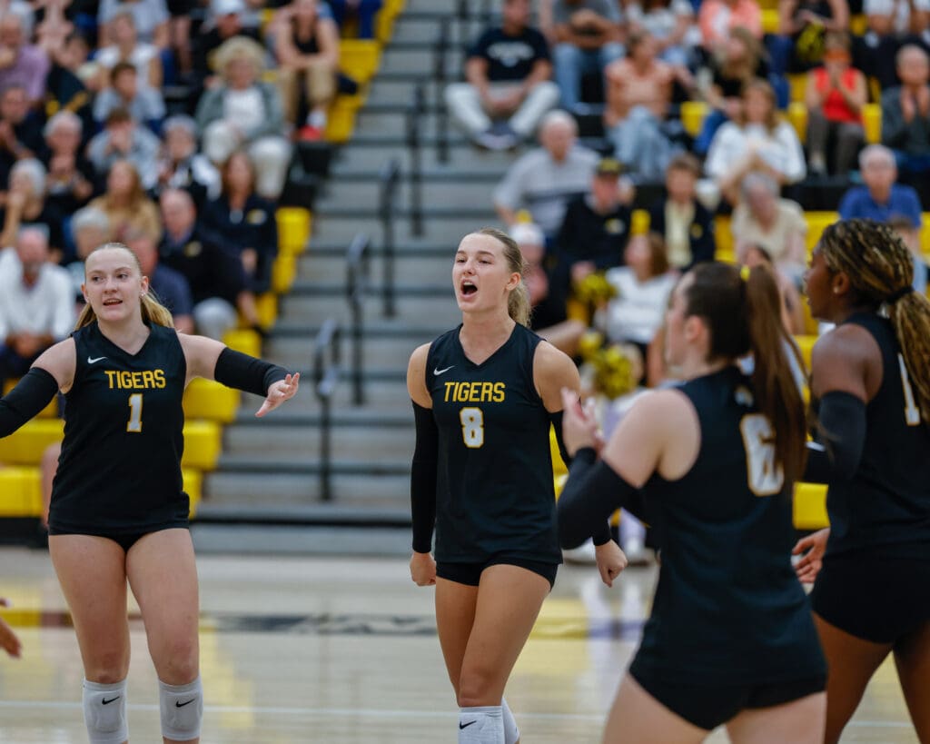 North Allegheny girls volleyball defeats Shaler 3 -1.