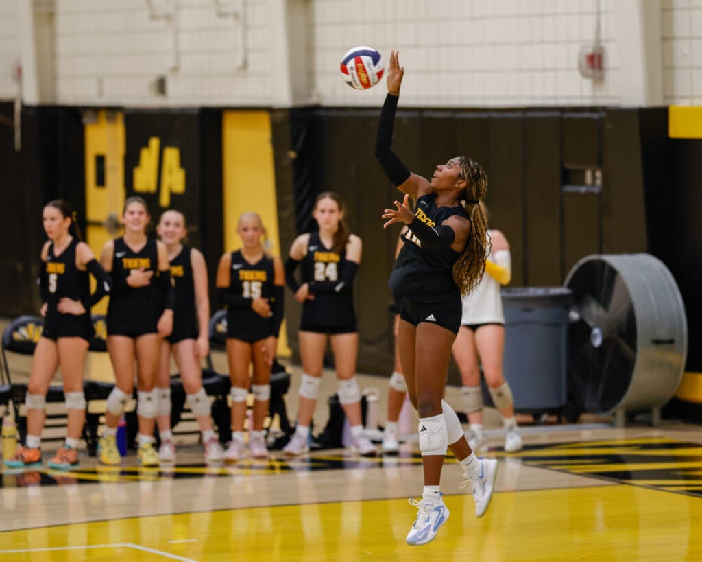 North Allegheny girls volleyball defeats Shaler 3 -1.