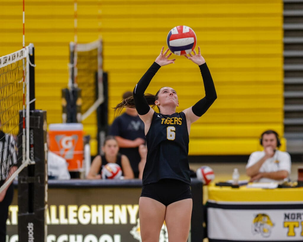 North Allegheny girls volleyball defeats Shaler 3 -1.