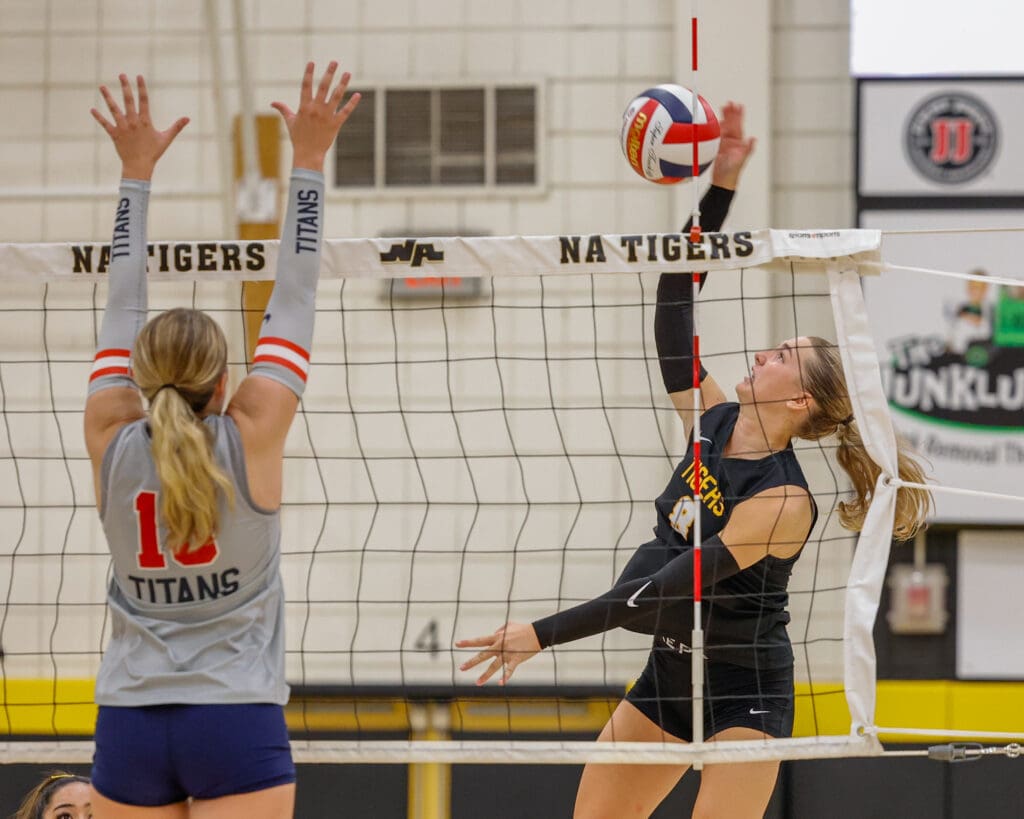 North Allegheny girls volleyball defeats Shaler 3 -1.
