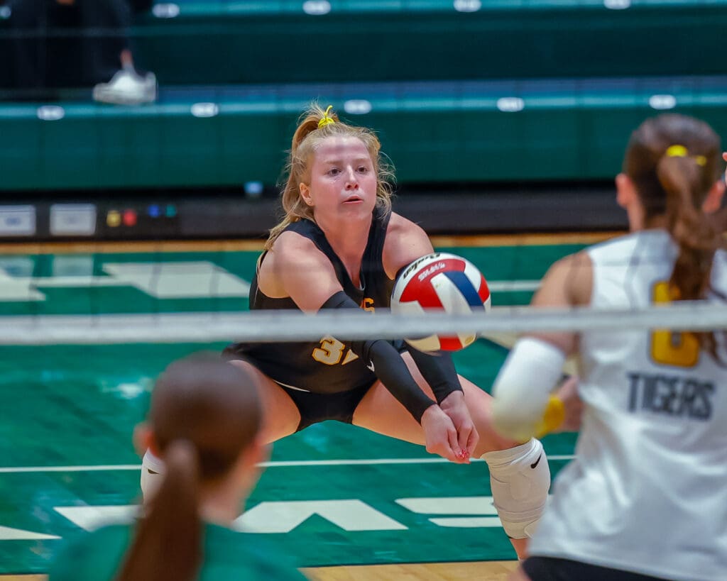 North Allegheny girls volleyball defeats Pine-Richland 3 -1.