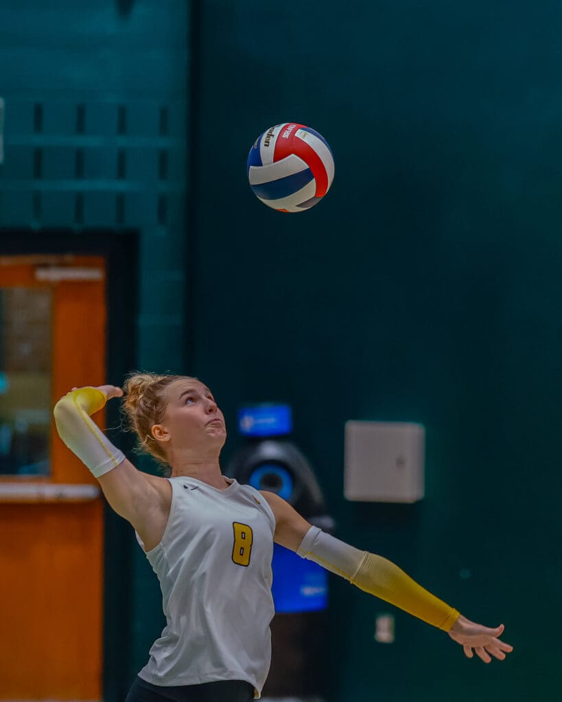 North Allegheny girls volleyball defeats Pine-Richland 3 -1.