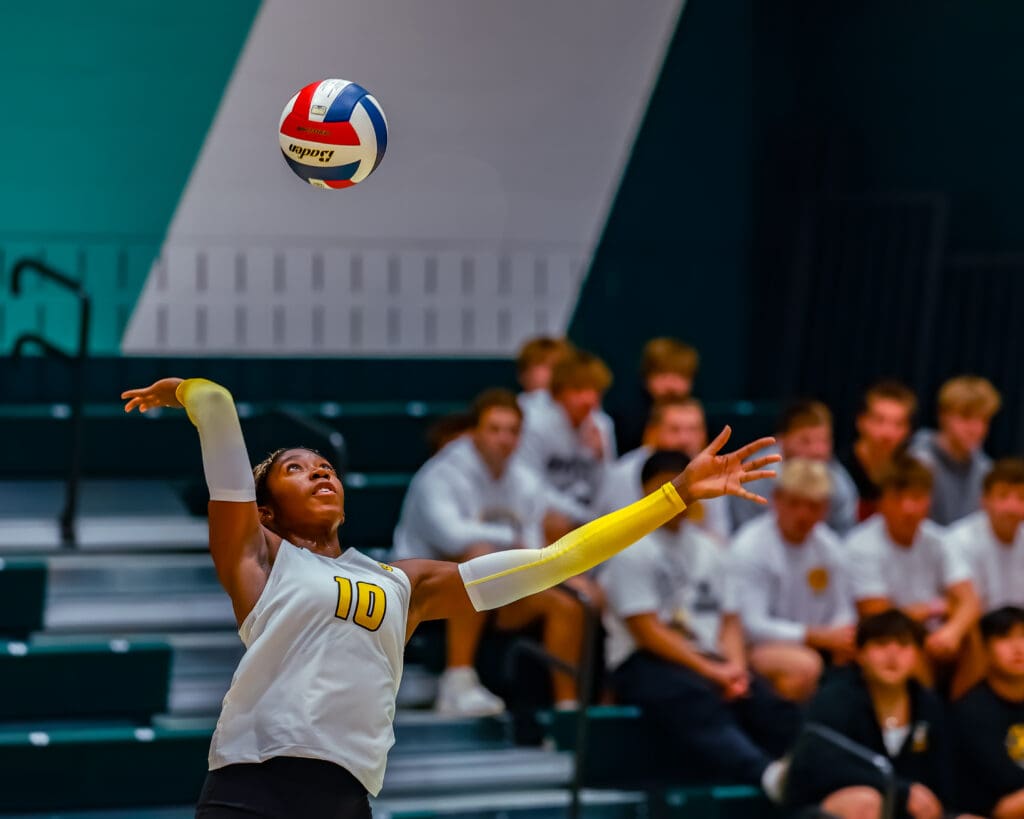 North Allegheny girls volleyball defeats Pine-Richland 3 -1.