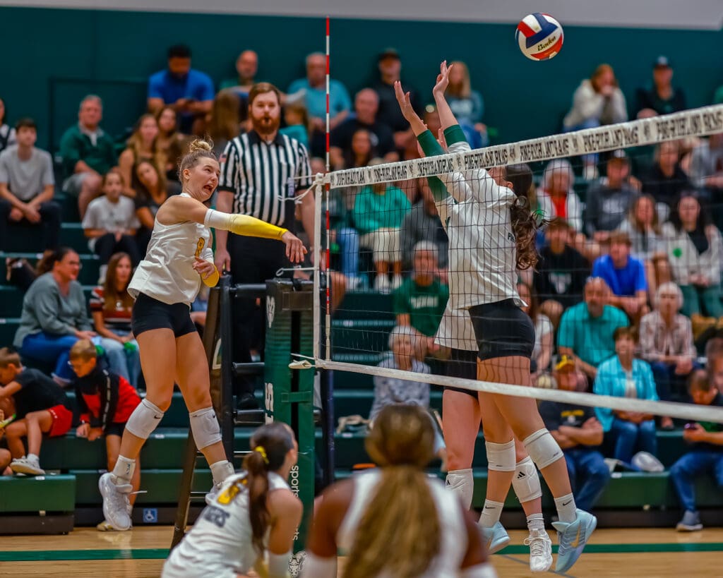 North Allegheny girls volleyball defeats Pine-Richland 3 -1.