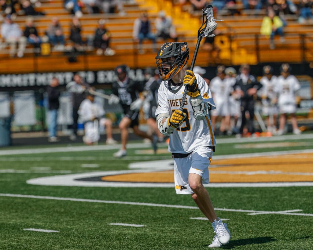 26_03_21 NABoysLax