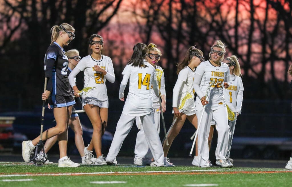 GLAX-VS-SV-4-20-26-POST-39