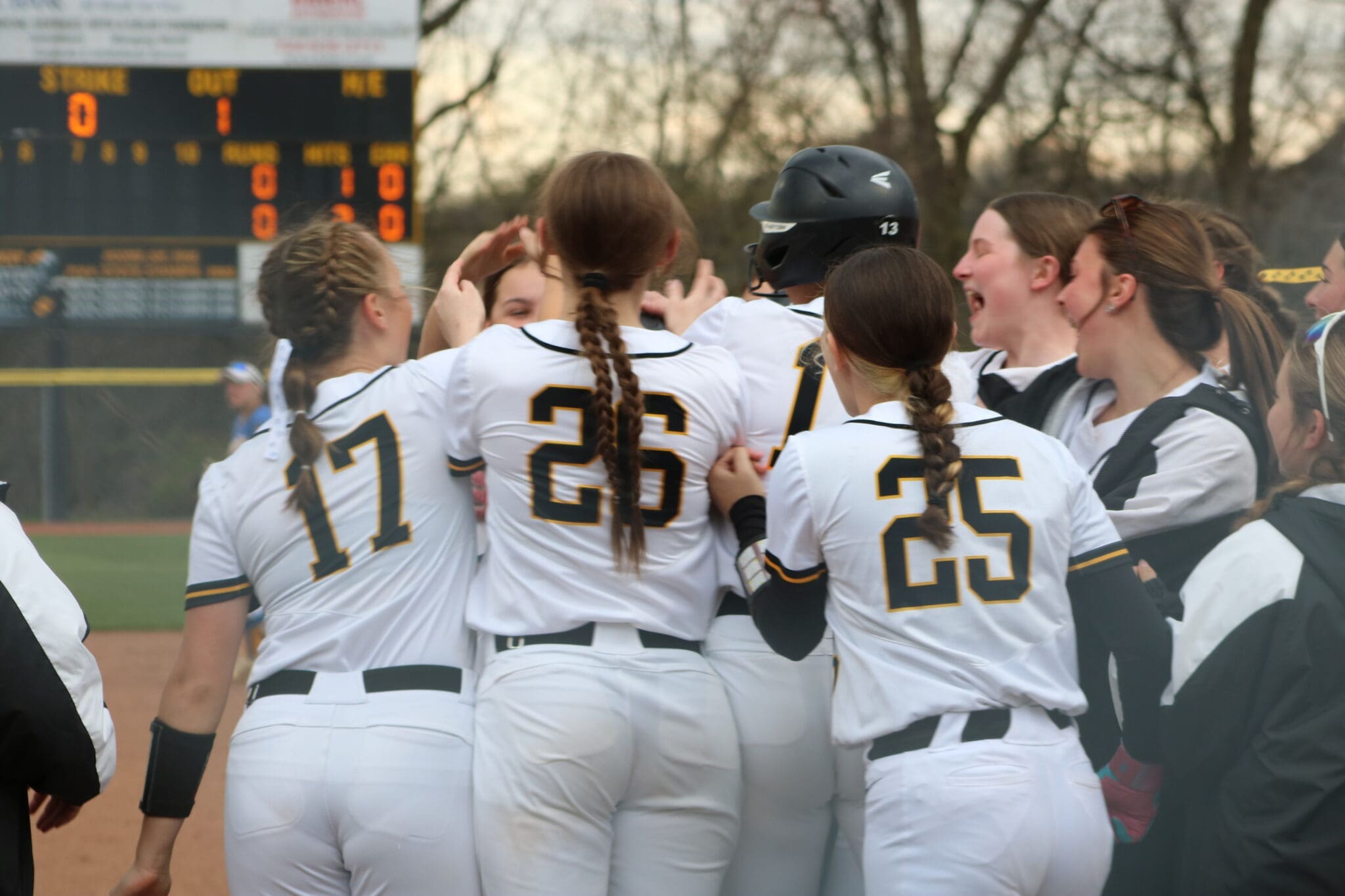 Photo Gallery of vs. Canon-McMillan, 4-10-26 (by: Heath Condiotte)