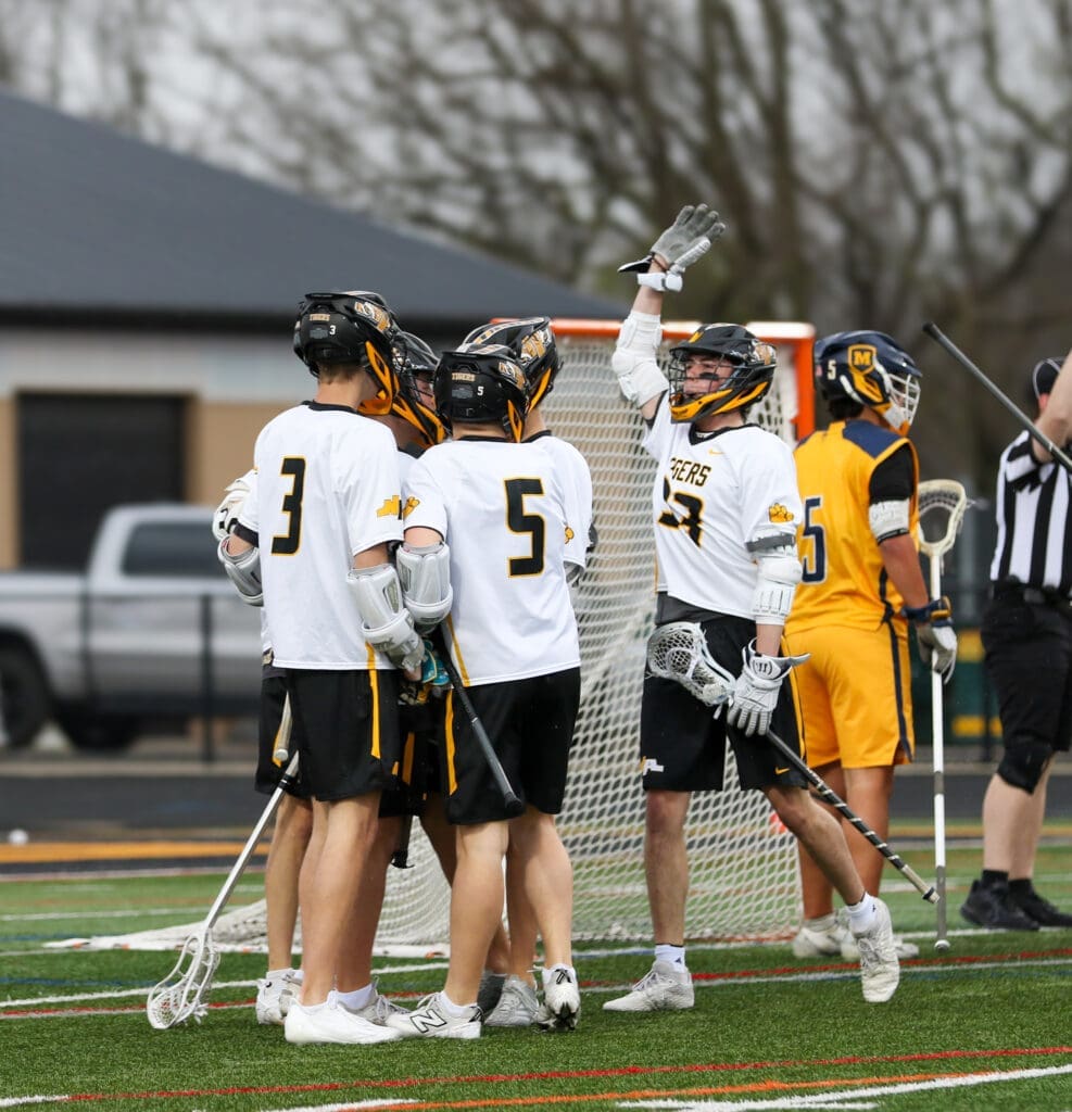 blax-vs-Mon-7