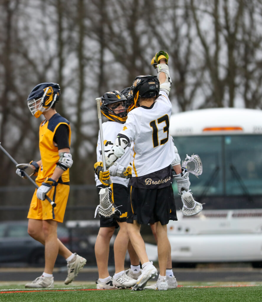 blax-vs-Mon-9