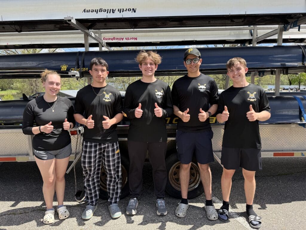 Mens Jr 4+ 2