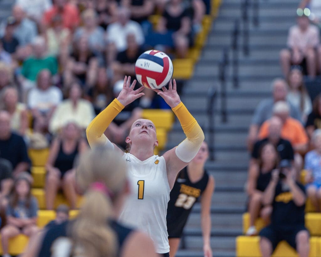26_9_01_NA Girls Volleyball
