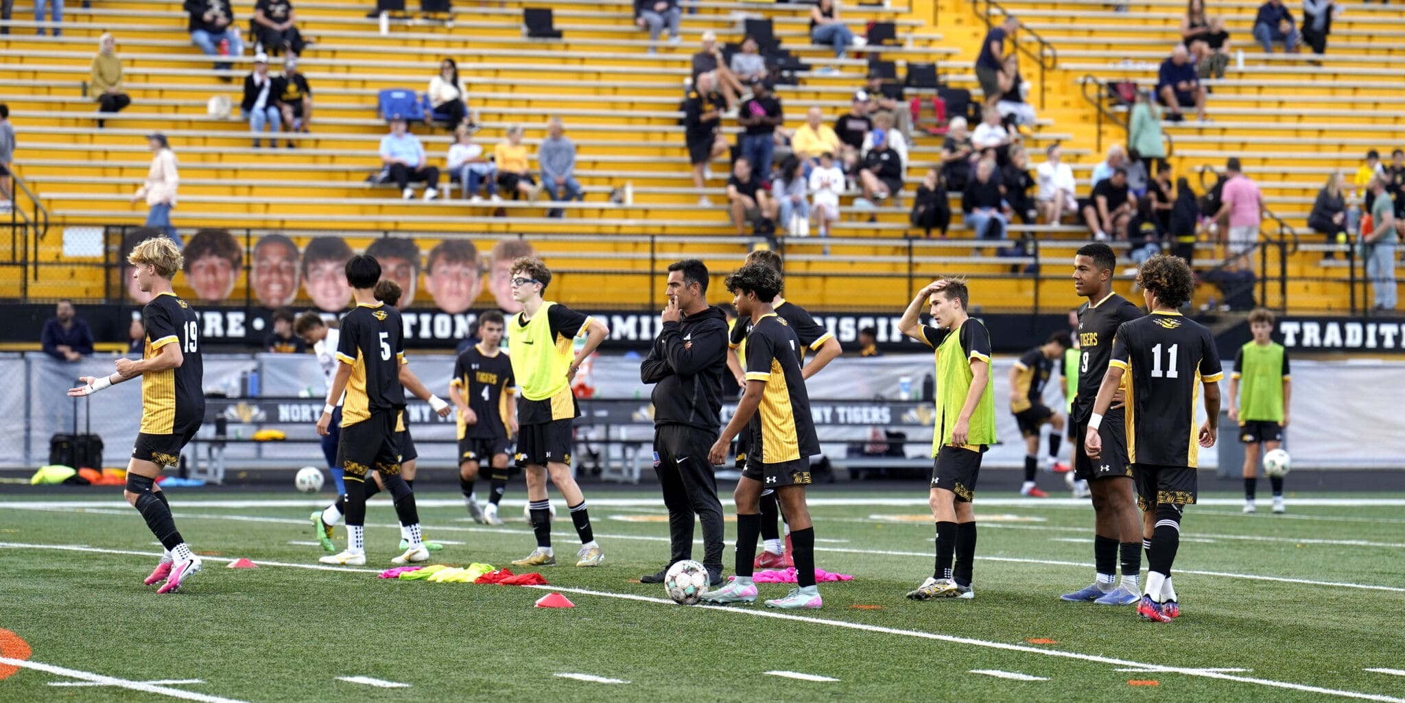 Photo Gallery of vs. Allderdie, 9-19-26 (by: Partha Ghosh)