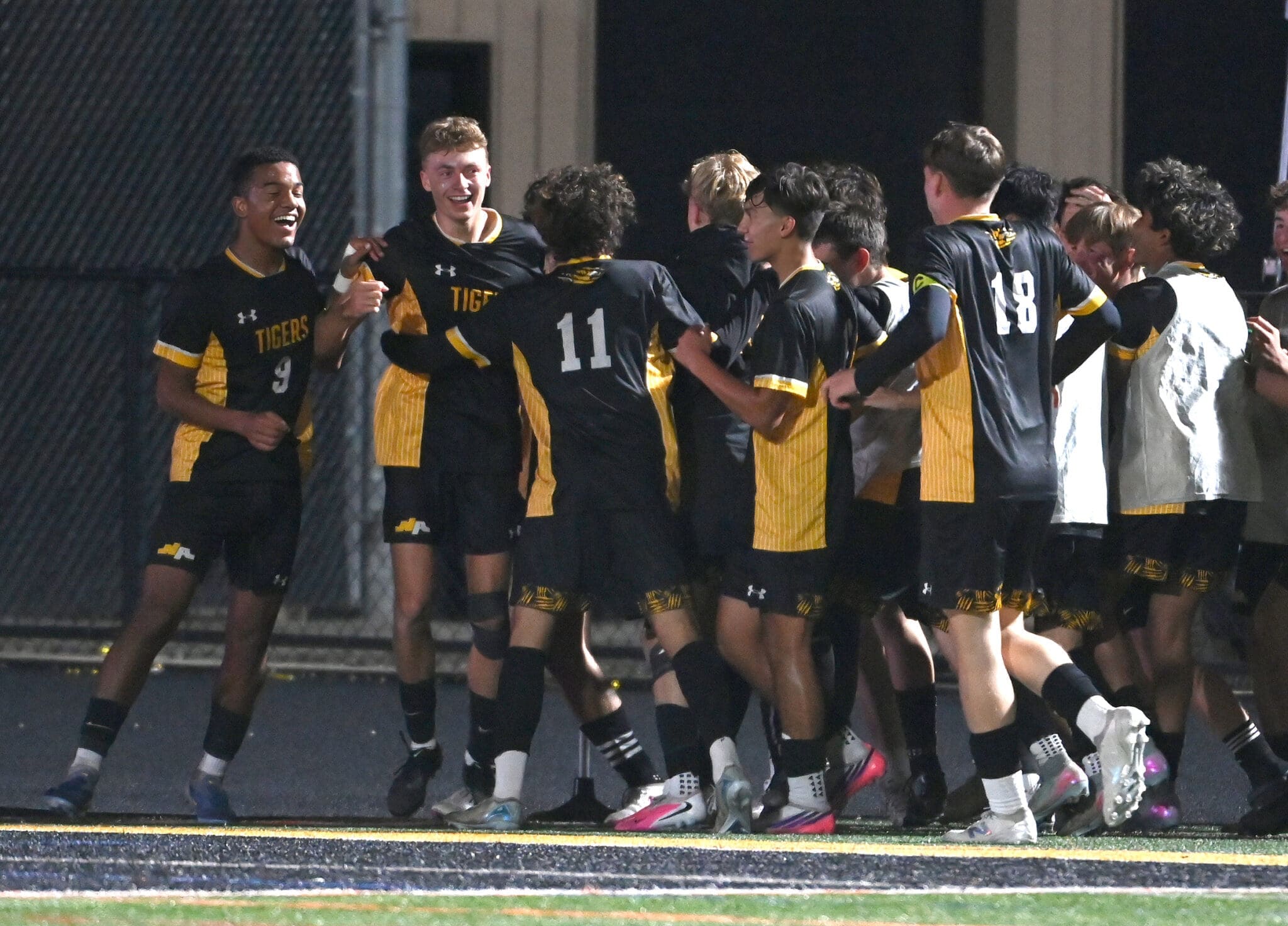 Photo Gallery of vs. Upper St. Clair, 9-29-26 (by: Philip Pavely)